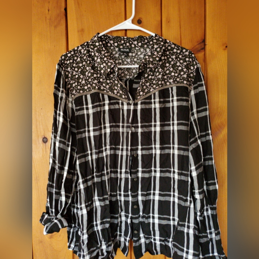 A.n.a Plaid Floral Button-Up Shirt